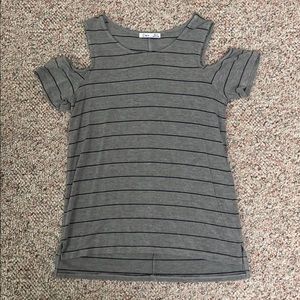 Cold shoulder top